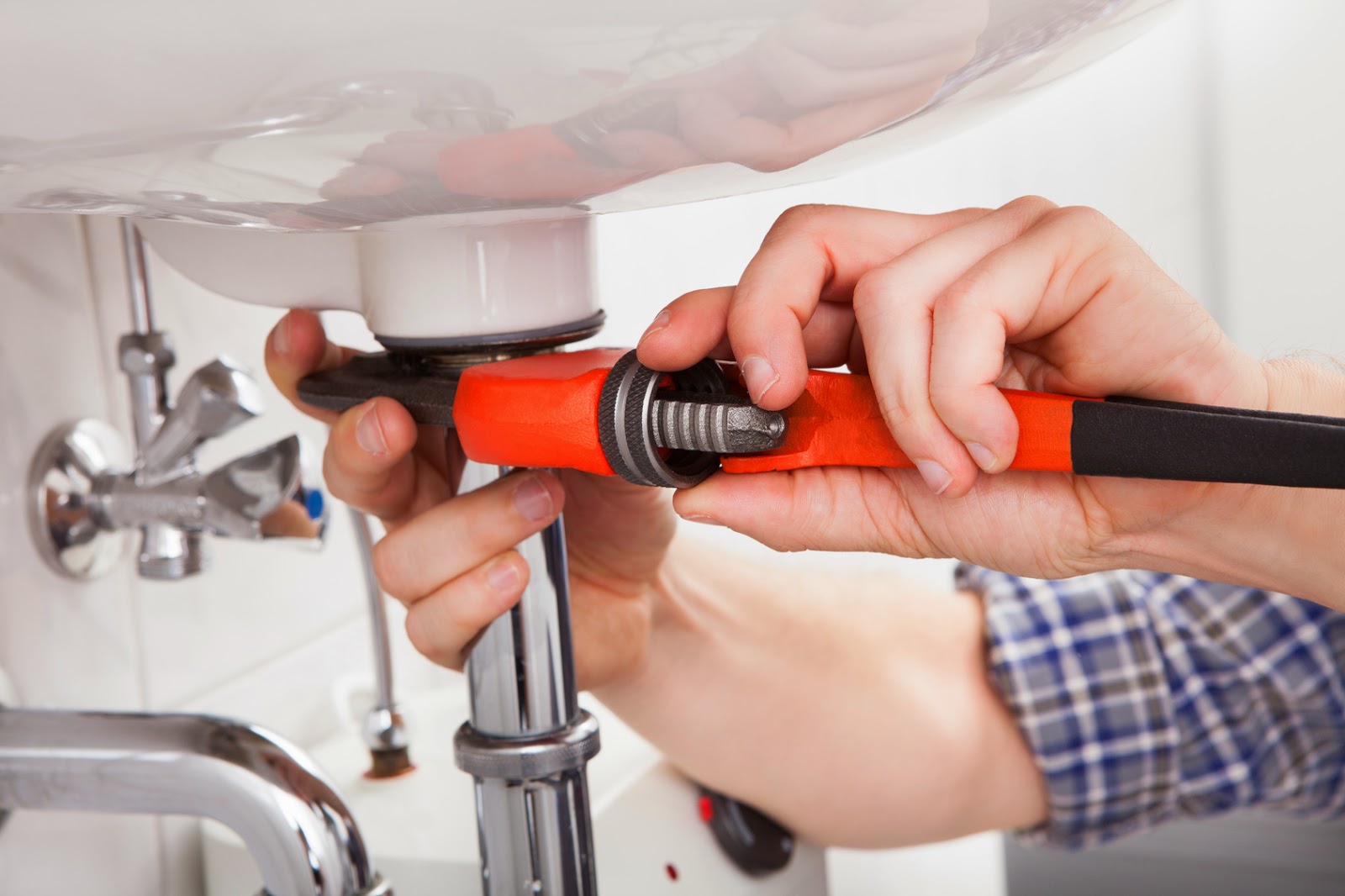 Consejos prácticos para el mantenimiento de tuberías de la casa